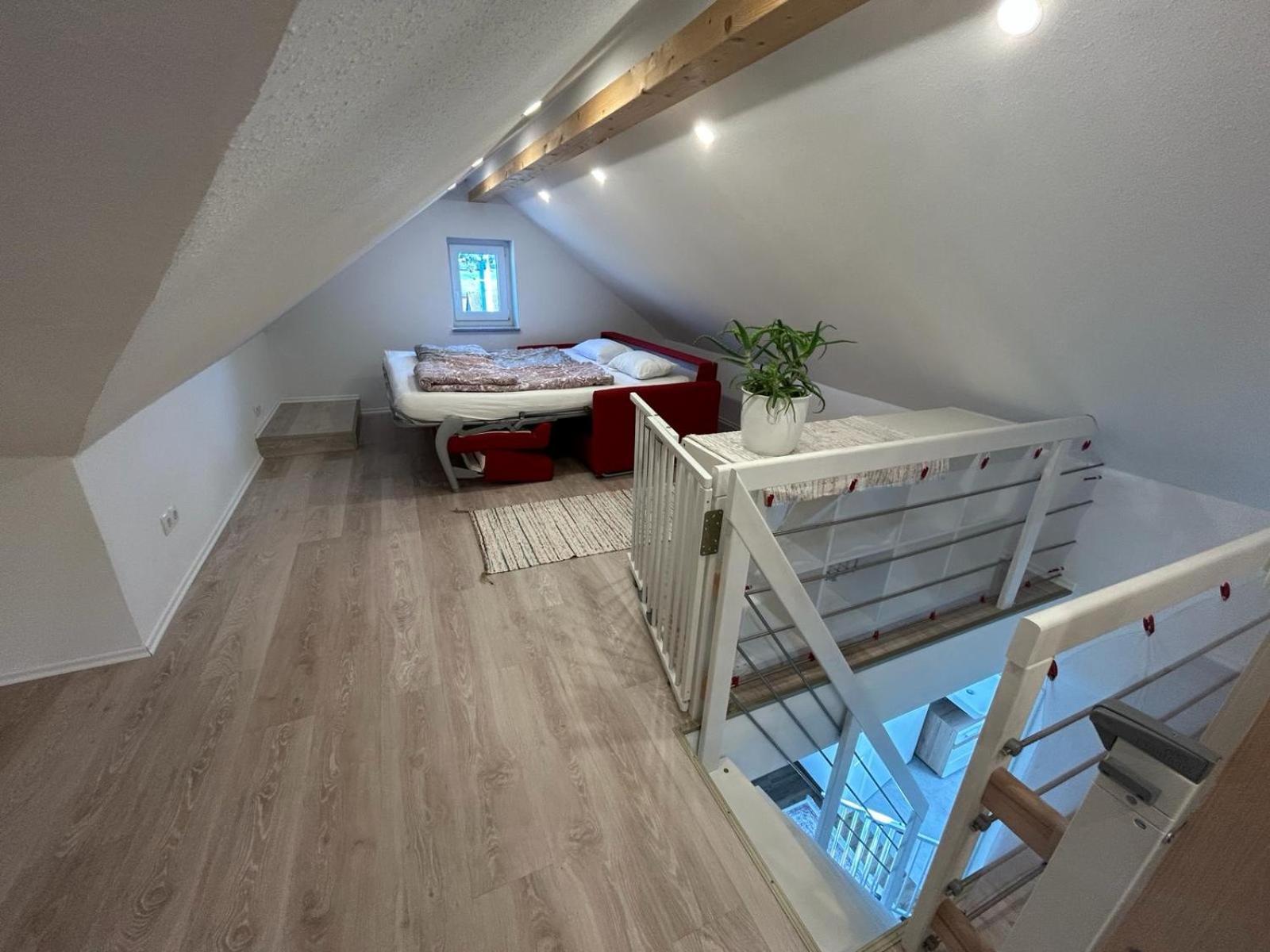 3 Zimmer Neubauwohnung In Der Schwaebischen Toskana Lowenstein Bagian luar foto