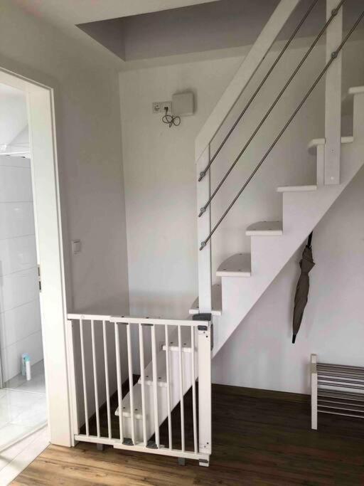 3 Zimmer Neubauwohnung In Der Schwaebischen Toskana Lowenstein Bagian luar foto